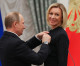 Владимир Путин в Кремле вручил государственные награды