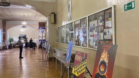 В Московском государственном лингвистическом университете состоялось торжественное открытие выставки политического плаката и карикатур «Майдан головного мозга»