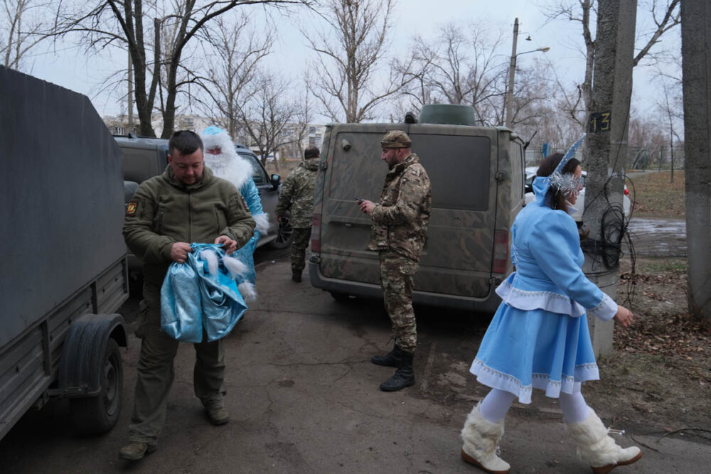 Новый год в прифронтовом городе Рубежное